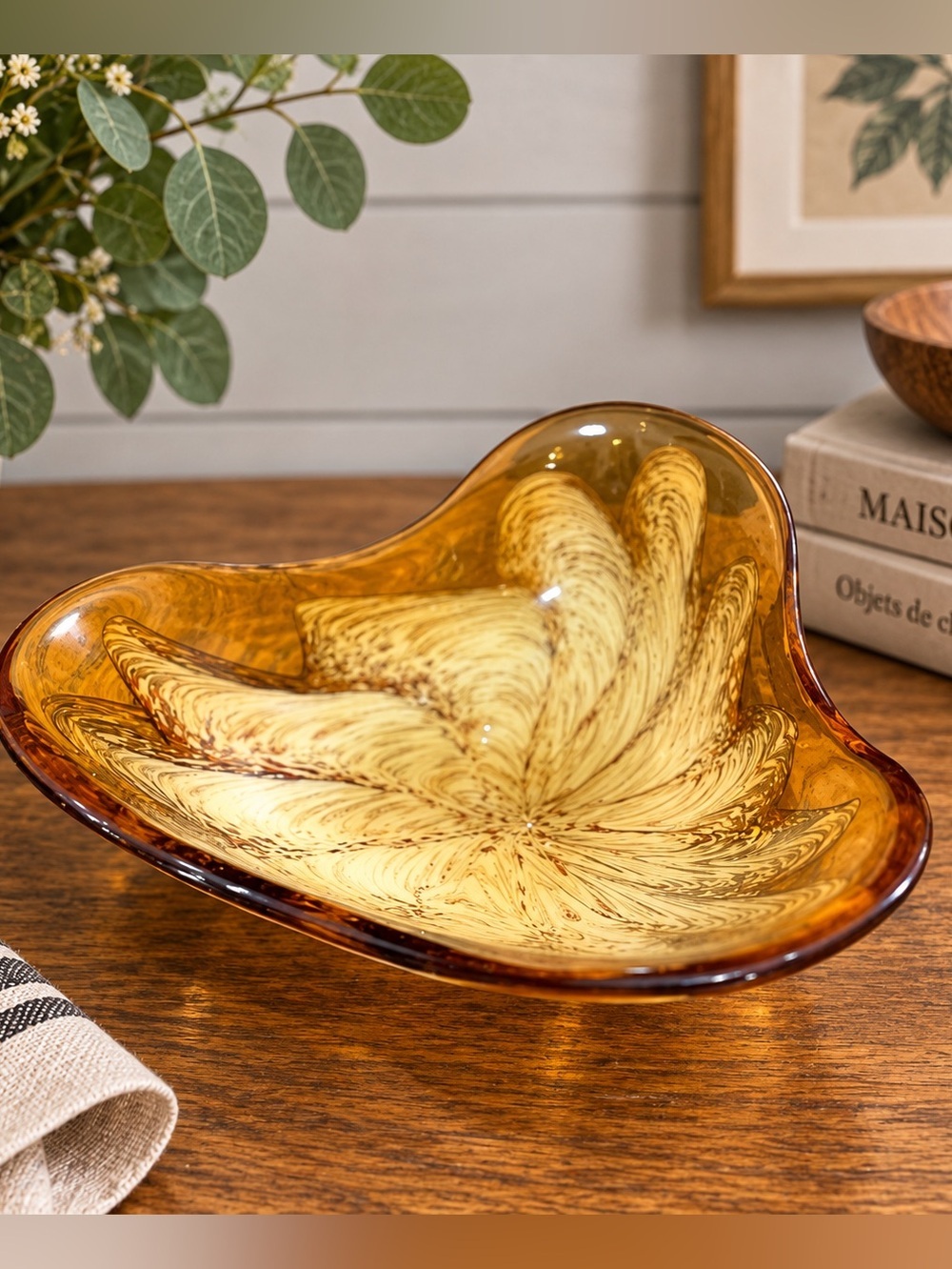 Murano Style – Amber & Cream Art Glass Bowl